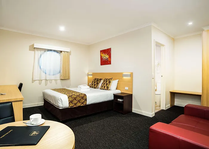 Mahoneys Motor Inn